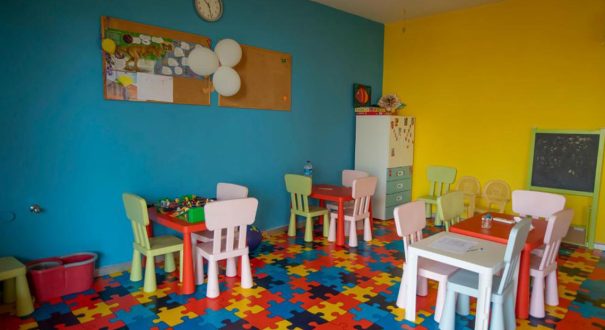 کلاب هتل فالکون (Club Hotel Falcon)