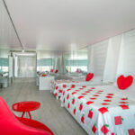 هتل آدم و حوا (Hotel Adam and Eve)