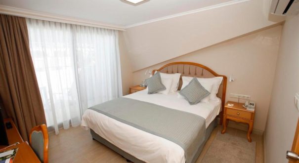 هتل آکوا (Hotel Aqua )