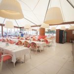 هتل وری چیک بدروم (Very Chic Bodrum) هتلی 5 ستاره، ساحلی و لوکس در 200 متری ساحل در مرکز شهر گومبت در بدروم ترکیه قرار دارد.
