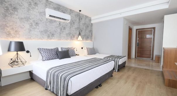 هتل شروود سوییتز ریزورت (Sherwood Suites Resort)