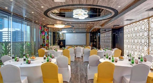 هتل جوورا (Gevora Hotel) ، هتلی چهار ستاره ، بلندترین هتل جهان است .