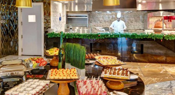 هتل جوورا (Gevora Hotel) ، هتلی چهار ستاره ، بلندترین هتل جهان است .