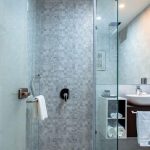 هتل آوینا قشم ( Avina Hotel )